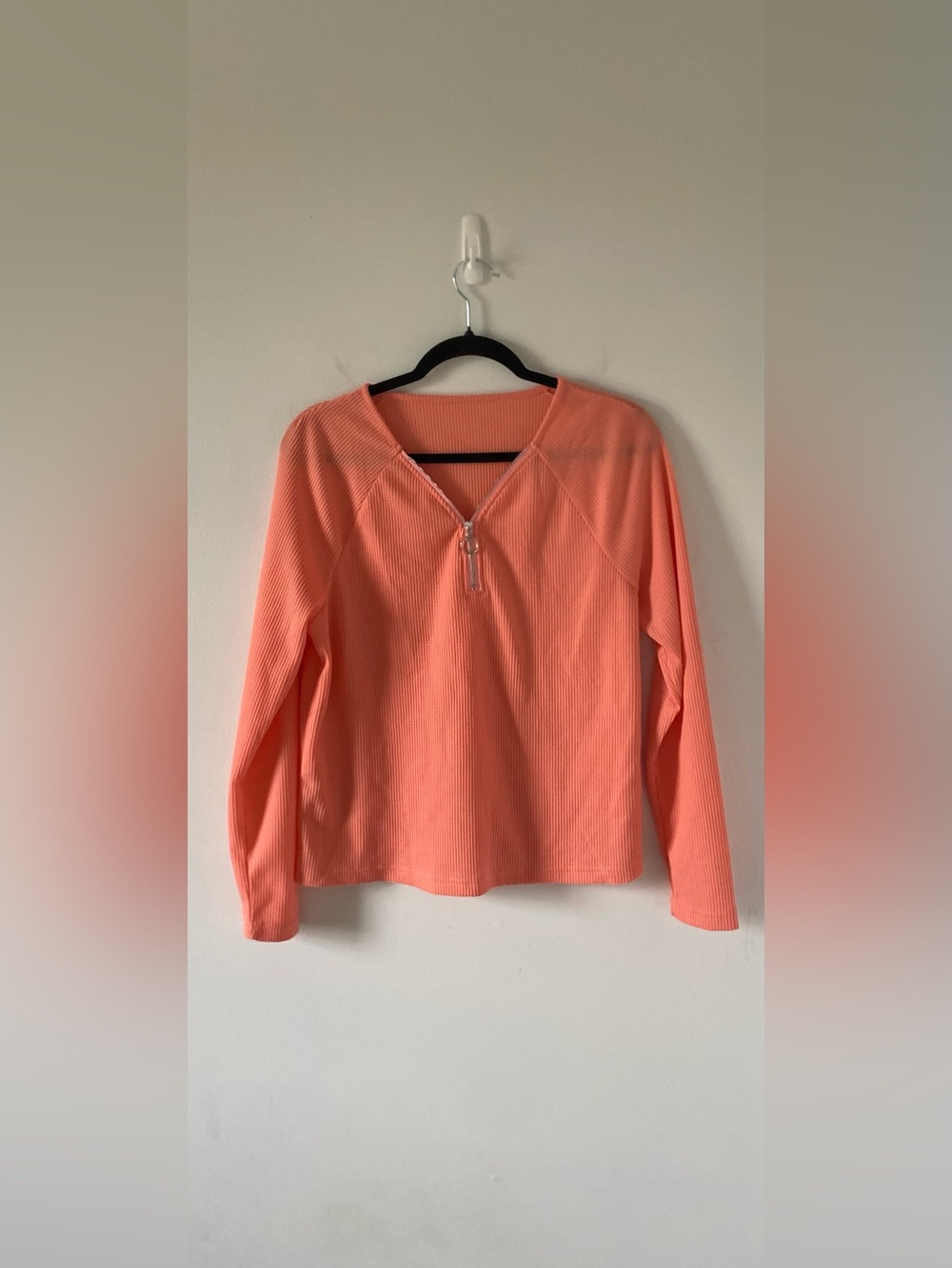 Women's Coral Long-Sleeve Ribbed Zip Pullover Top Size L NWOT Basics Minimalist